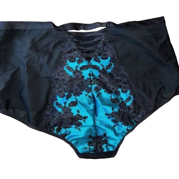 Torrid Womens Size 44DD Padded Lace Bra Size 2 US 2X Panty Set Blue Black - Picture 6 of 9